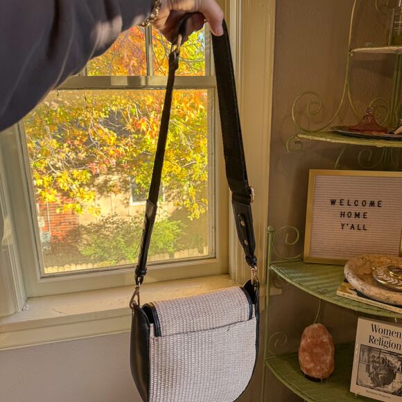 Woven Rattan/Straw Saddle Bag | Black Trim Boho Coastal Crossbody Purse - Picture 2 of 10